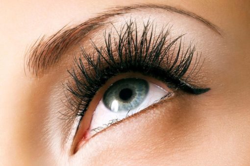 Why Individual Lashes Are Better Than Strip Lashes?