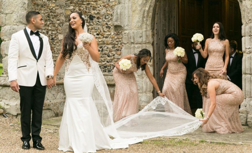 A Simple Guide for Different Styles Of Wedding Dresses